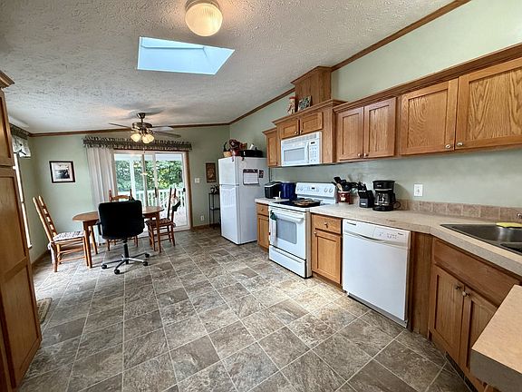 5th image of 4933 Venice Cir #473