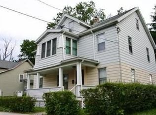 20 Parkside St, Springfield, MA 01104