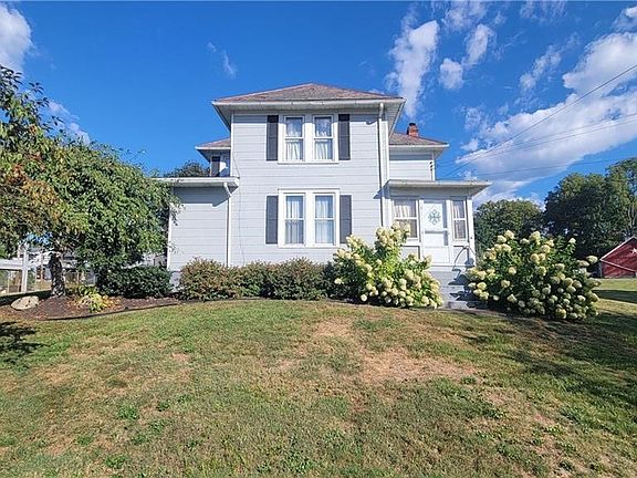 2nd image of 500 Applegate Dr