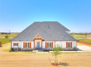 7531 Hawk Dr NE, Piedmont, OK 73078