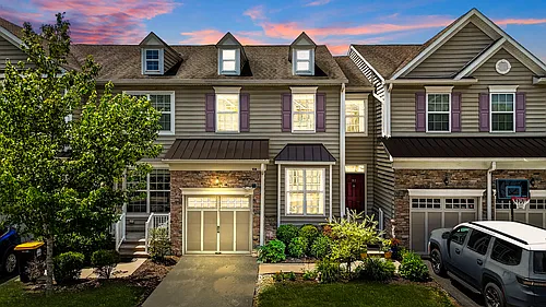 97 Autumn Ln Photo 1