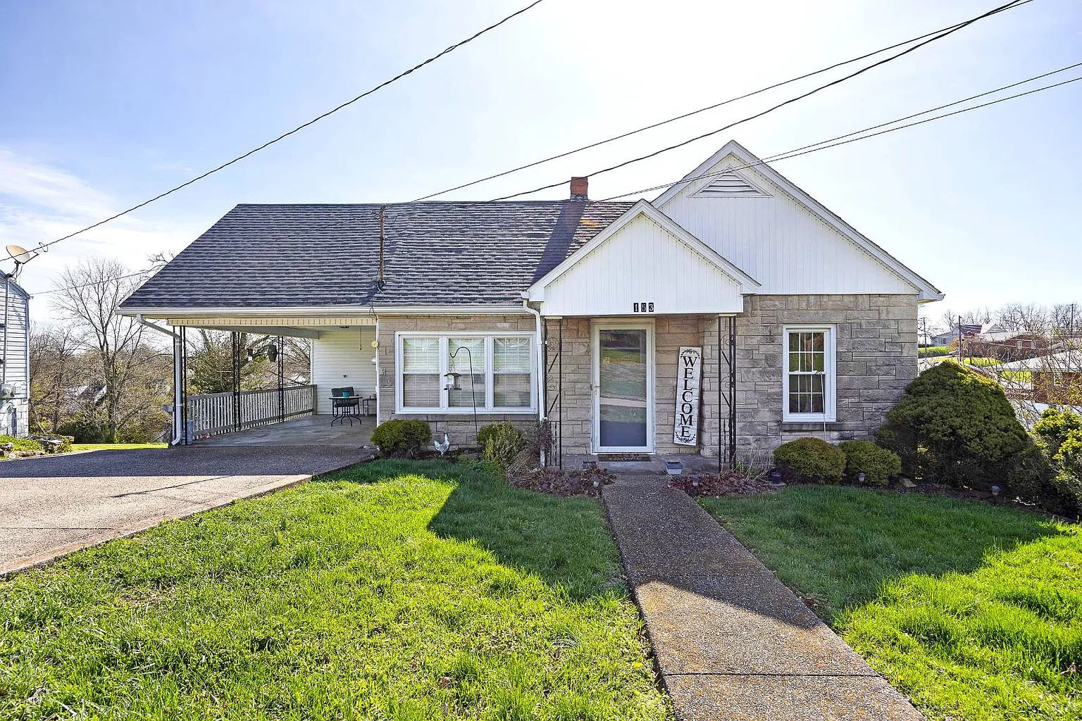 153 Armory Hl photo 1