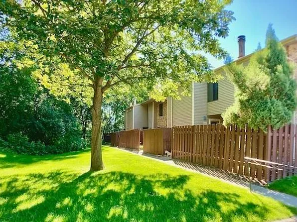 4853 Cedar Lake Rd S, Minneapolis, MN 55416