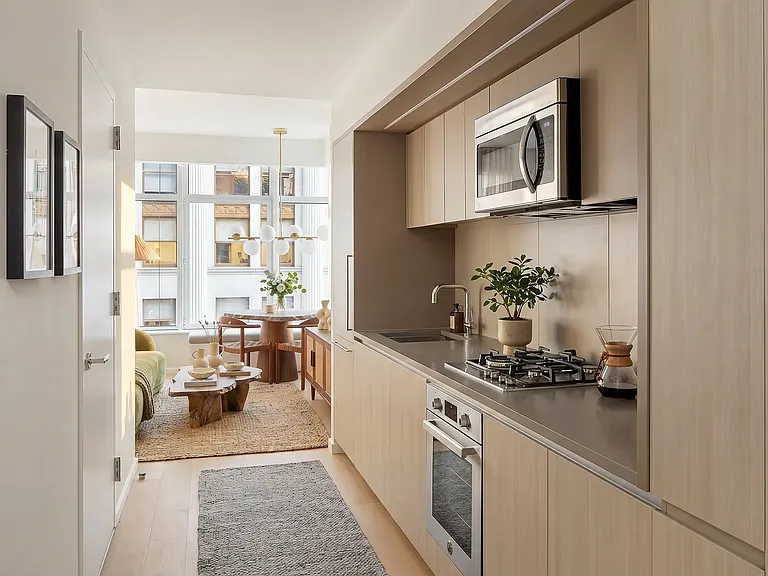 7 Dey St #11C — Photo 3