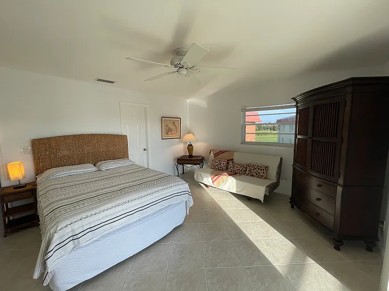 33 Pine Arbor Ln #203 — Photo 12