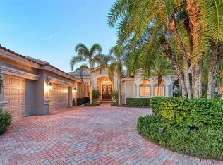 574 N Mac Ewen Dr, Osprey, FL 34229