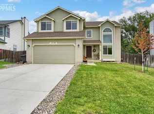 8745 Aragon Dr, Colorado Springs, CO 80920