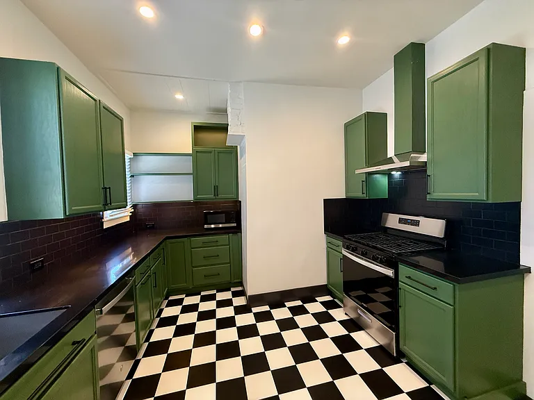 1346 Calistoga Ave — Photo 12