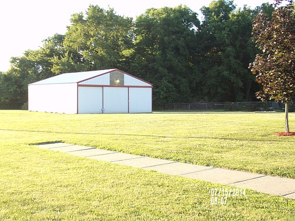 3rd image of 7413 Watson Ln