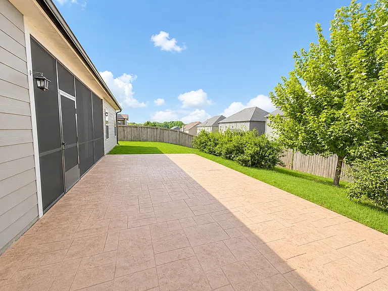 404 Cattail Hollow Way — Photo 33
