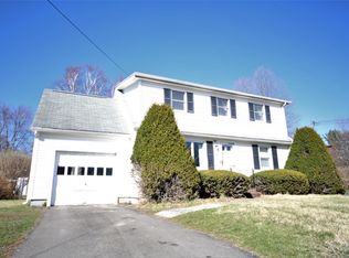 19 Mohigan Dr, Oneonta, NY 13820