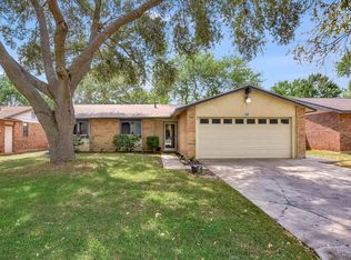 9442 Valley Dale St, San Antonio, TX 78250