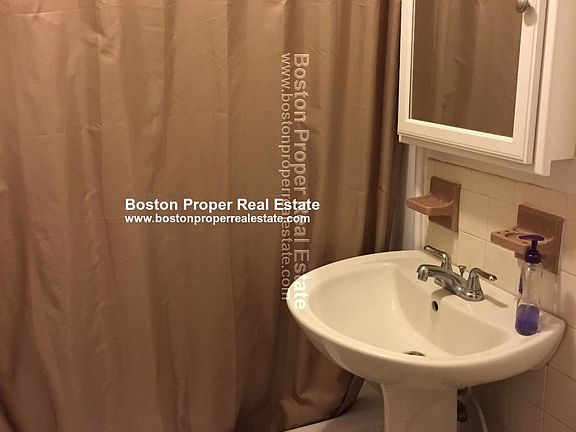 379 Marlborough St. #3 Boston - Back Bay Unit Photo 5 (2)