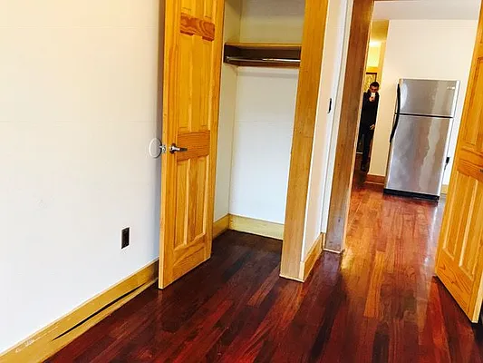 Rented by null | media 26