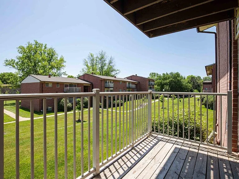 Morningside Apartments and Townhomes — Photo 16