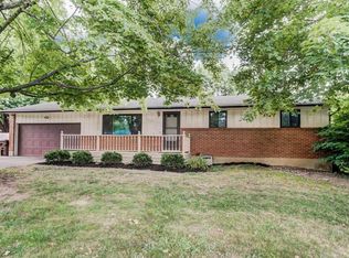 1664 Woods Dr, Dayton, OH 45432