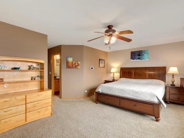 3165 Bromley Ln — Photo 10