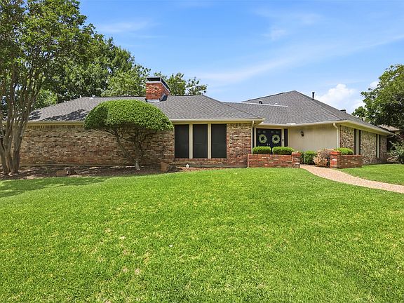 4th image of 1218 Sycamore Dr