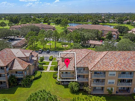 3rd image of 14013 Fairway Island Dr APT 428