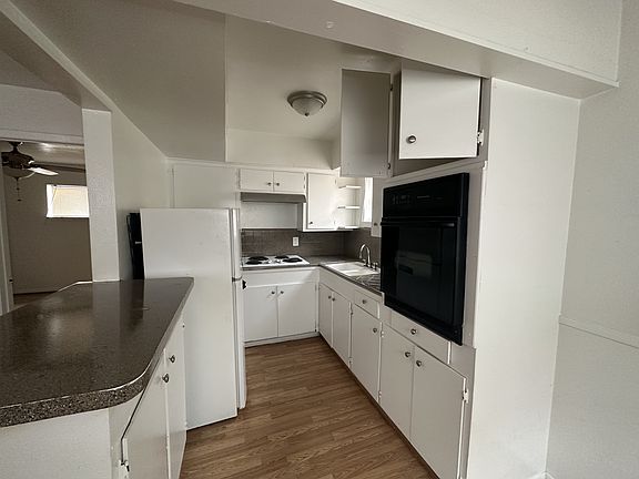 4th image of 1906 Binz St #11254913
