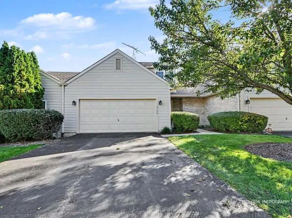 1724 Court St, McHenry, IL 60051