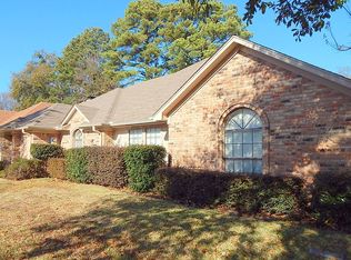 1210 Brandywine Dr, Longview, TX 75601
