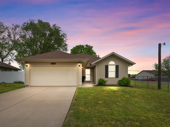 2843 W Water Street, Springfield, MO 65802