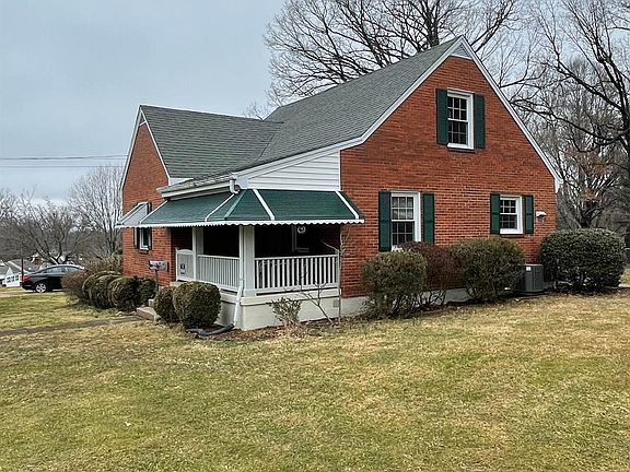 3rd image of 910 Westview Dr Lot 19