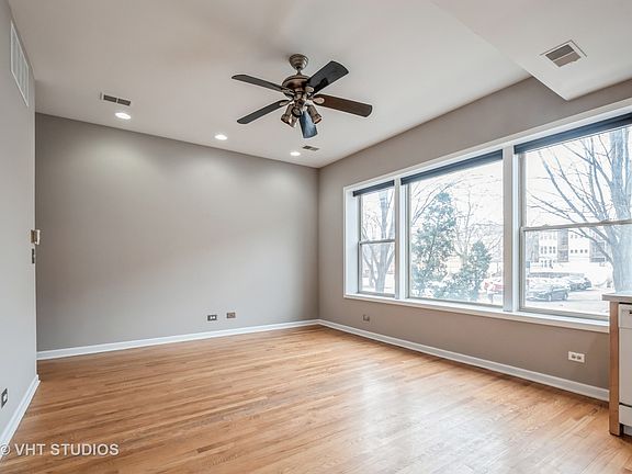 3rd image of 835 W Lawrence Ave APT 1N