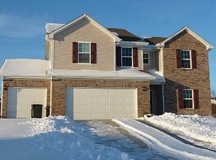 4356 W Parkway Ct, New Palestine, IN