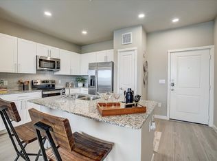 Skyview North Apartments, Hutto, TX 78634