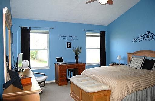 master bed room