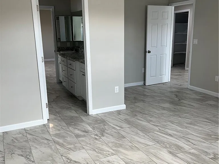 16550 Olive St #105 — Photo 6