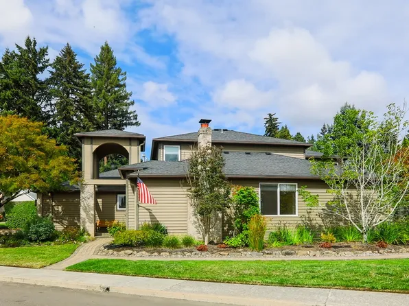 3409 SE Baypoint Dr, Vancouver, WA 98683