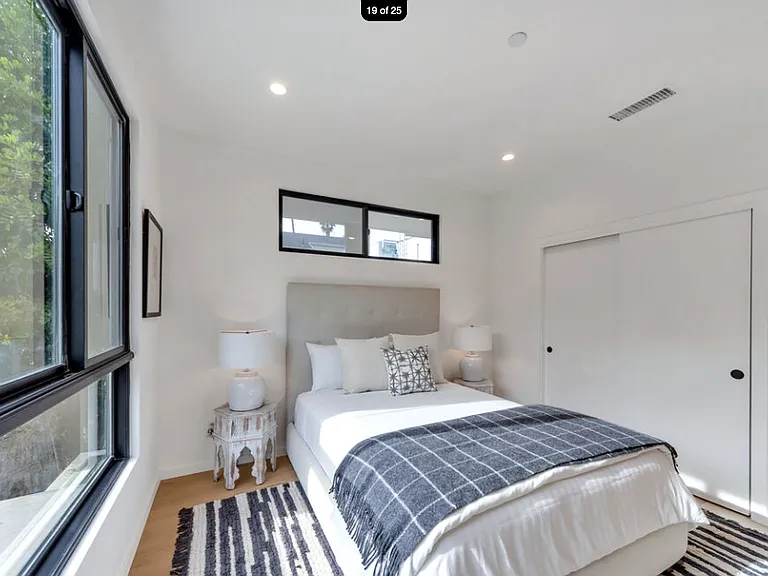 6327 1/2 Primrose Ave — Photo 3