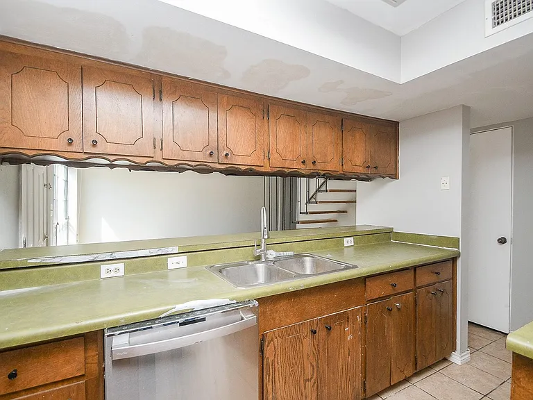 4258 Belle Park Dr #4258 — Photo 11