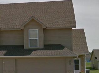 1114 Augusta Ln, Ottawa, KS 66067