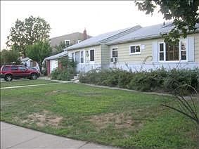 1st image of 82 Elm St