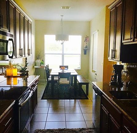 4th image of 2869 Eastham Ln