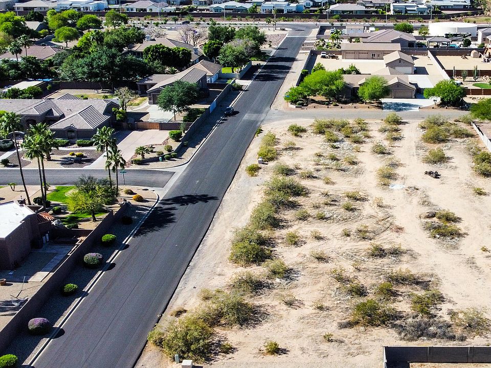 1st image of 9702 W CAMINO DE ORO -- #-