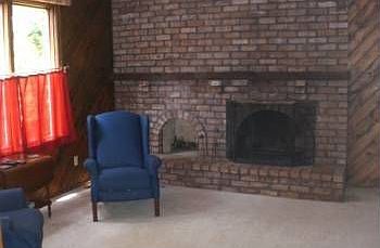 5th image of 301 135th St E
