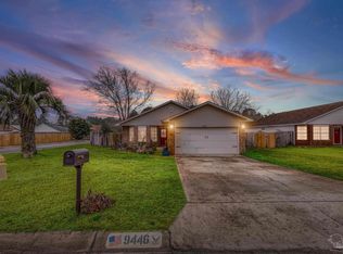 9446 Parker Place Dr, Navarre, FL 32566