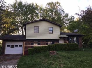 279 Indiana Trl, Radcliff, KY 40160