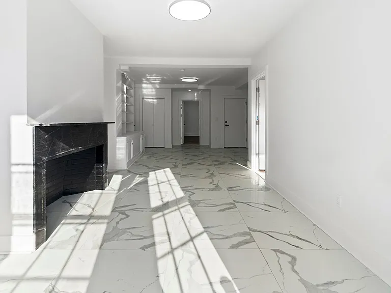 54 Trumbull St — Photo 7