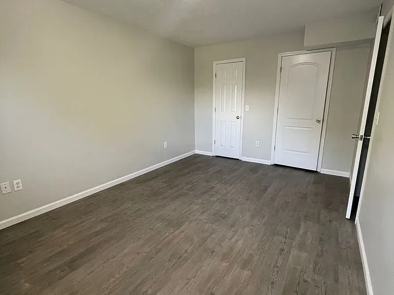 Ironwood Apartments — Photo 9
