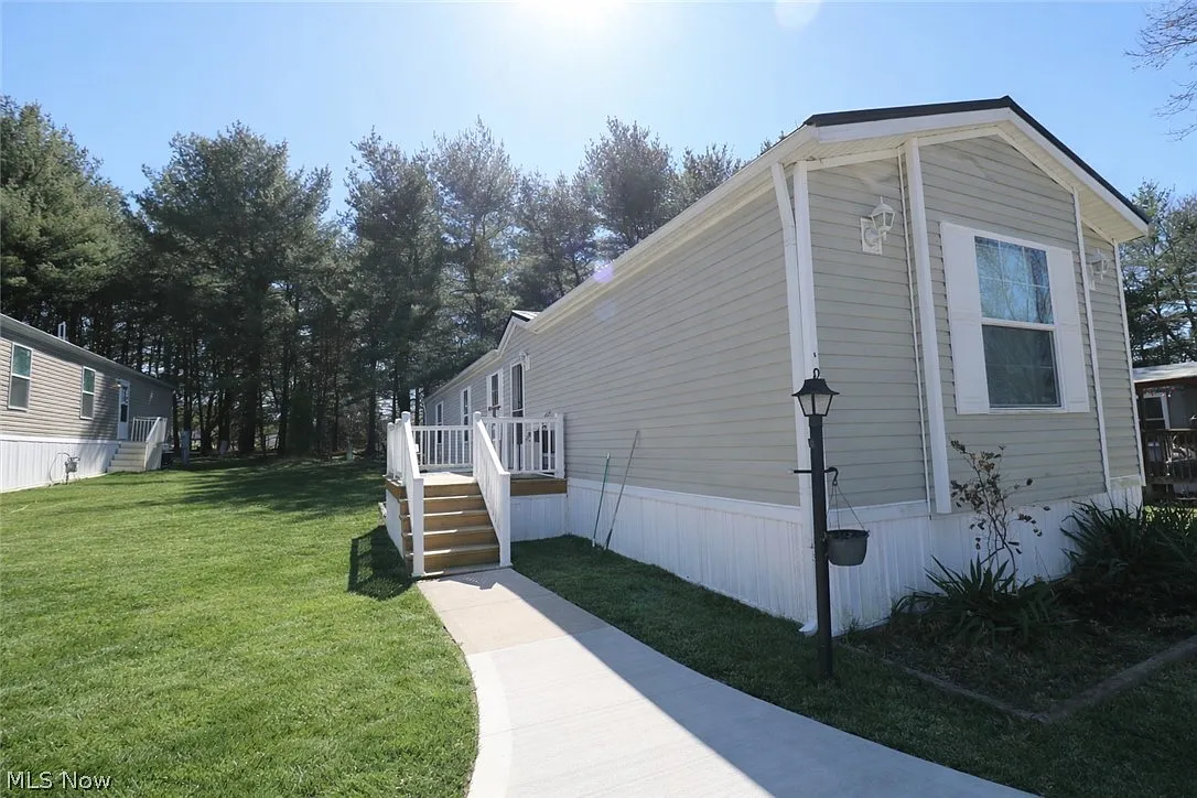 4400 Melrose Dr Lot 9 photo 1
