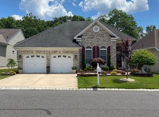 31 Bay Hill Rd, Jackson, NJ 08527