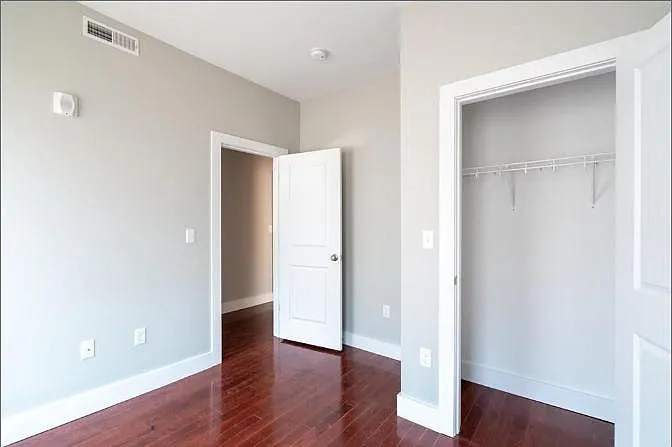 33 Covington St #2 — Photo 7