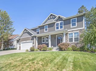 15650 Grand Point Dr, Grand Haven, MI 49417