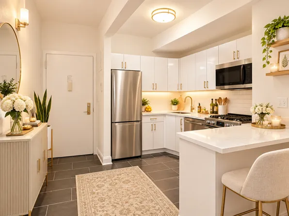 235 W 22nd St APT 2M, New York, NY 10011